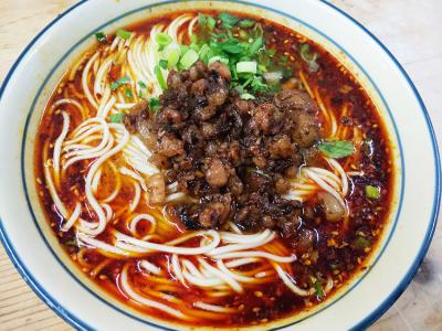 成都學(xué)習(xí)重慶小面，你應(yīng)該學(xué)些啥?