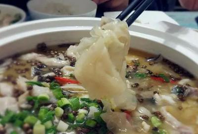 5分鐘教會你做酸菜魚，魚肉勁道更美味