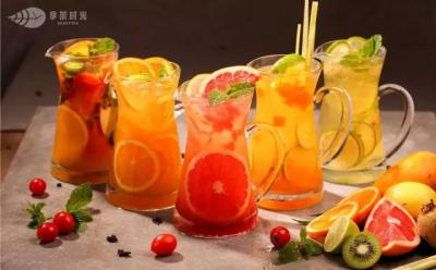 奶茶制作，自己DIY秋季美顏水果茶，超簡(jiǎn)單！
