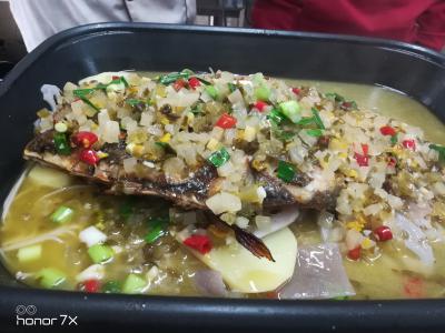 地道重慶萬州烤魚技術(shù)培訓，外焦里嫩回味無窮