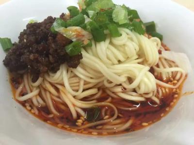 四川擔(dān)擔(dān)面食技術(shù)培訓(xùn)價(jià)格哪里便宜？專業(yè)培訓(xùn)學(xué)校