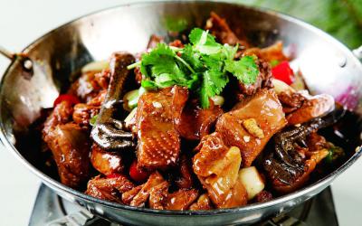 成都干鍋技術(shù)培訓學校哪里專業(yè)？靠譜項目