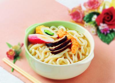 成都過(guò)橋米線技術(shù)培訓(xùn)班哪里好？標(biāo)準(zhǔn)配方