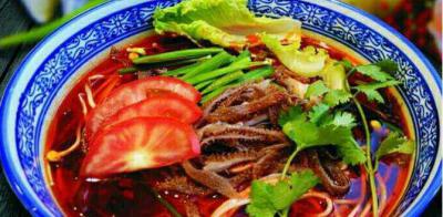 四川學(xué)習(xí)米線技術(shù)培訓(xùn)哪里好？米線哨子的制作