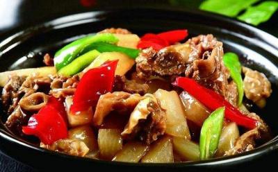 特色砂鍋菜技術(shù)培訓(xùn)多少錢？辣椒醬的制作