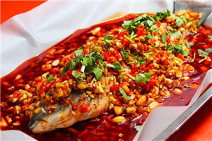 四川麻辣紙包魚(yú)技術(shù)培訓(xùn)多少錢(qián)？正宗紙包魚(yú)培訓(xùn)中心