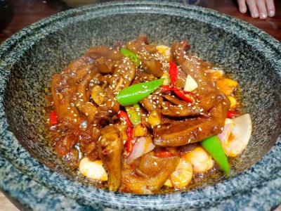 干鍋糯香鴨掌技術(shù)培訓(xùn)哪里好？技術(shù)毫無保留傳授