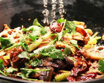  麻辣香鍋技術(shù)培訓(xùn)班哪里好？紅油和老油的處理方法