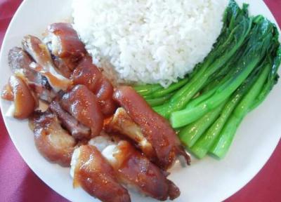 四川餐飲技術(shù)培訓(xùn)學(xué)校，哪有教學(xué)做隆江豬腳飯技術(shù)？