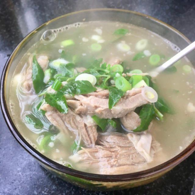 四川餐飲技術(shù)培訓(xùn)，羊肉湯技術(shù)培訓(xùn)學(xué)校哪里比較好？