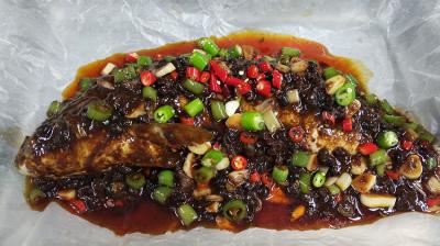 烤魚培訓(xùn)費(fèi)用多少錢？正宗烤魚培訓(xùn)學(xué)校在哪里？