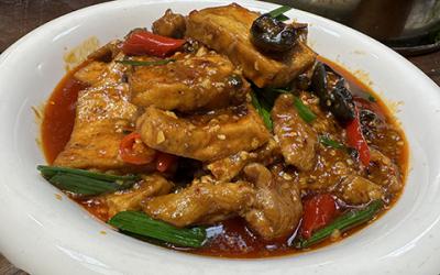 成都川菜培訓(xùn)哪里學(xué)？  成都川菜培訓(xùn)哪里學(xué)？