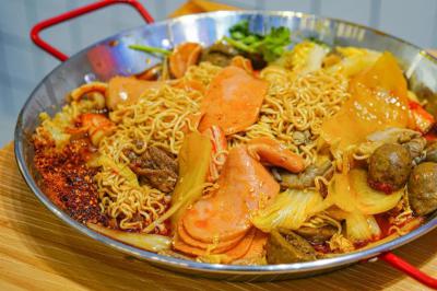 學(xué)做四川麻辣燙技術(shù)培訓(xùn)哪里好?