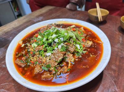 哪里能學(xué)做冒菜技術(shù)？蜀味緣培訓(xùn)機(jī)構(gòu)助您成功開(kāi)店！